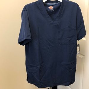 Dickies Mens Dynamix scrub top NWT dk640